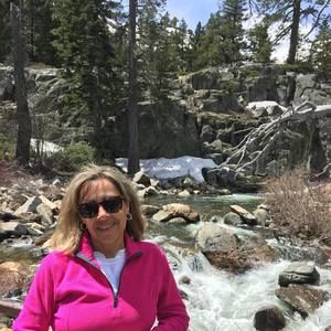 Meet your Posher, Cari